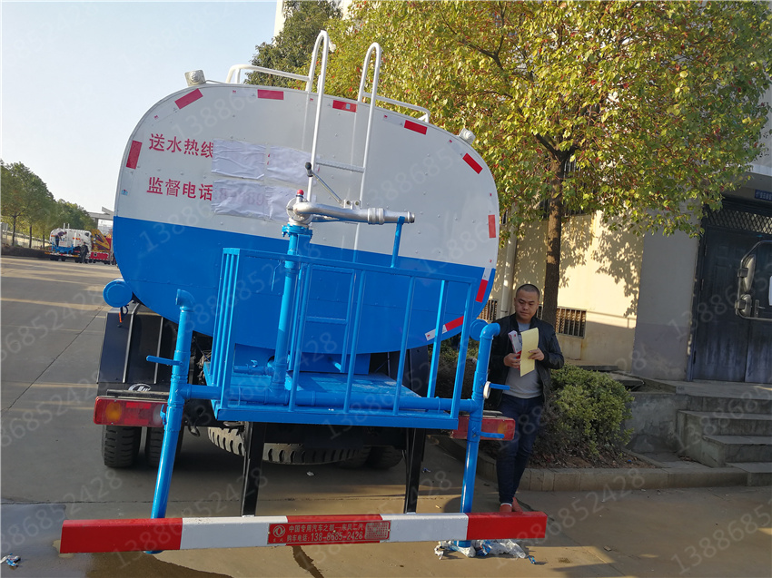 տ���\�͟�ˮˮ��܇