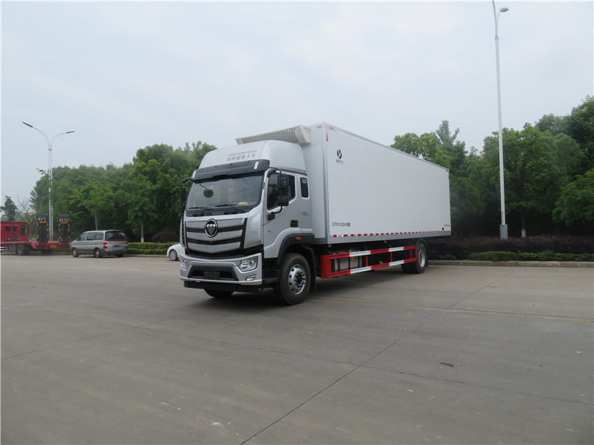 福田歐航9.6米冷藏運(yùn)輸車_CLT5181XLCBJ6型冷藏車